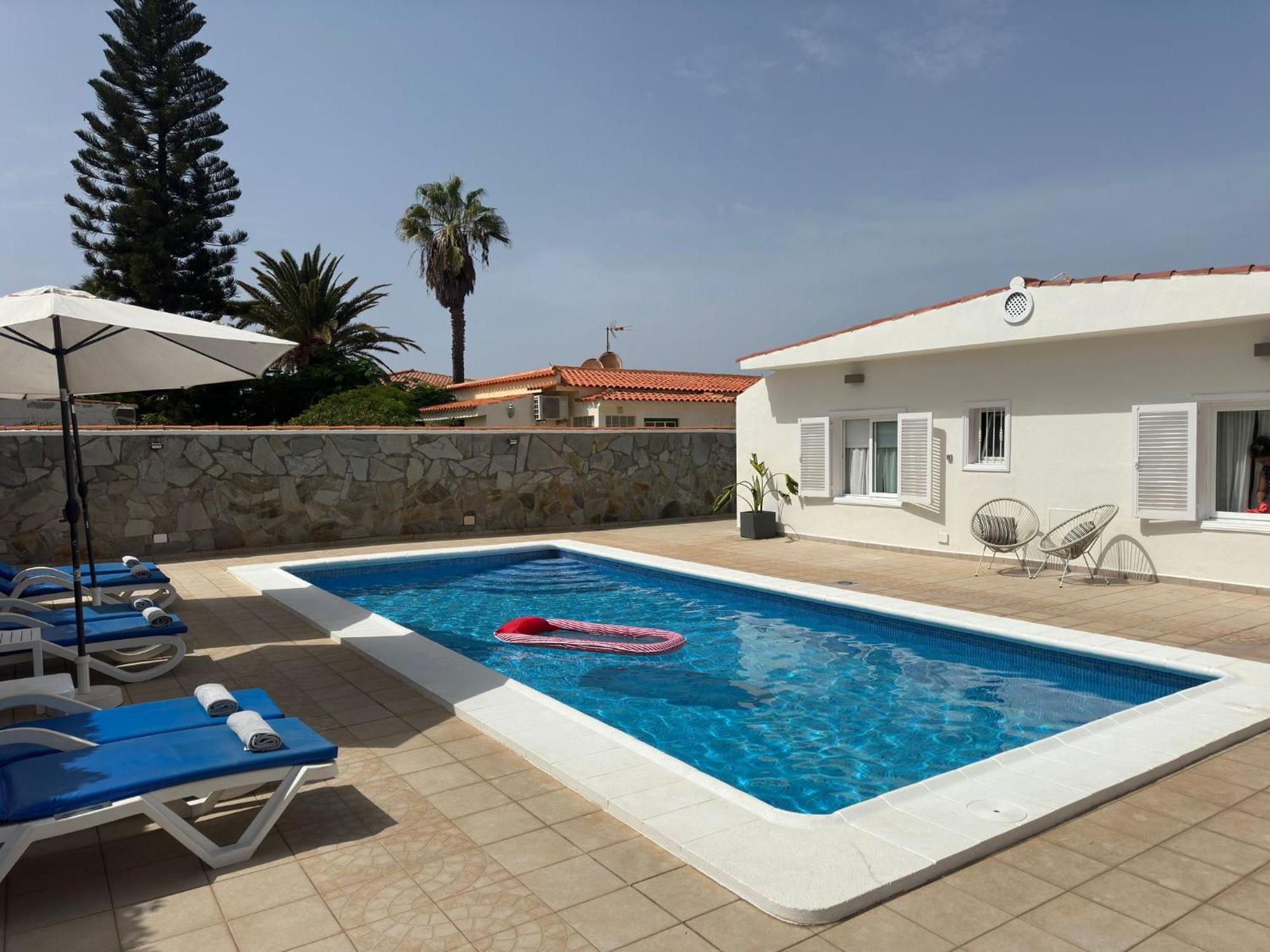 Beachfront Villa And Pool Puerto de Santiago  Kültér fotó