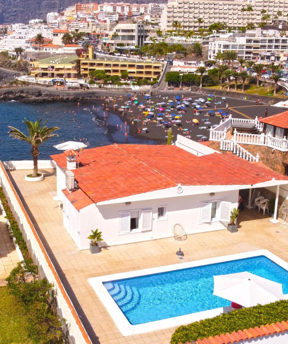 Beachfront Villa And Pool Puerto de Santiago  Kültér fotó